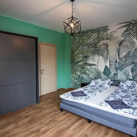 Jungle In The Center * סופיה