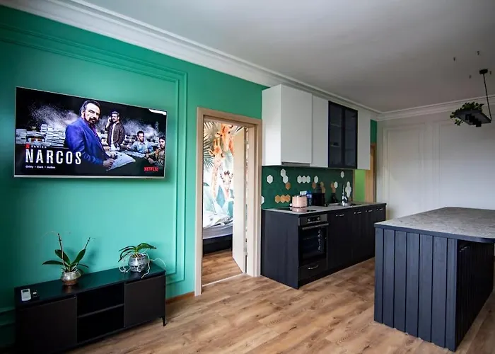 Jungle In The Center * Sofia